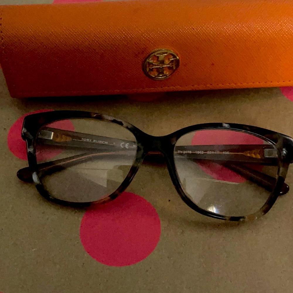 Reading glasses